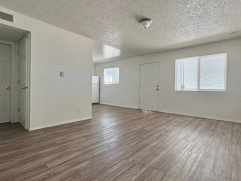 Chama Court Apartments — Photo 13