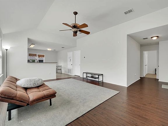 5th image of 713 Baldwin Rd