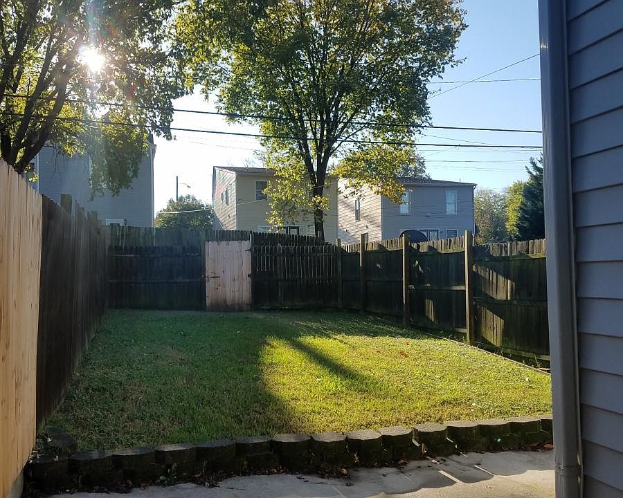 1st image of 1519 N 22nd St