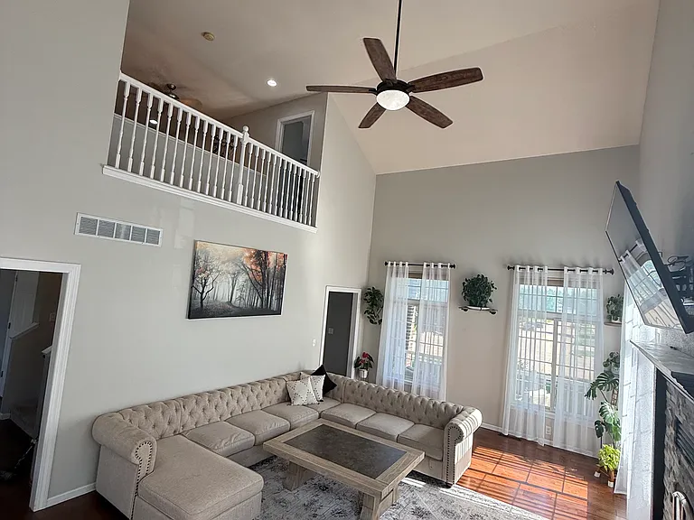 1221 Erik Rd — Photo 4