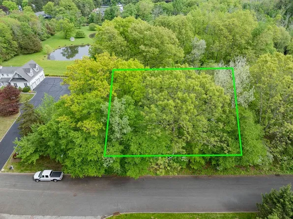 62 West Gate Road, Suffern, NY 10901