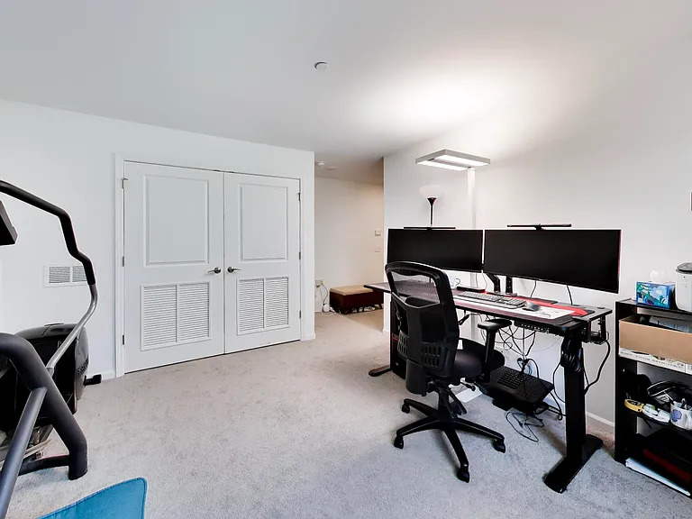 300 Capulina Ct — Photo 21