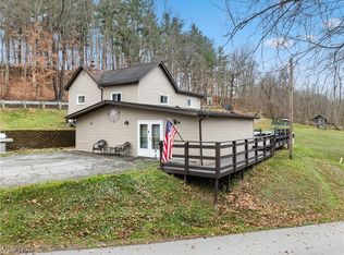 54480 Major Rd, Martins Ferry, OH 43935