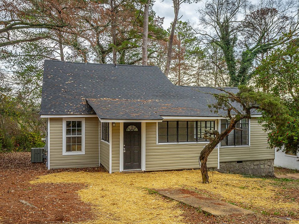 1st image of 220 Hillside Dr
