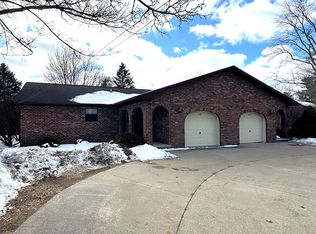 4910 E Broadway St, Mount Pleasant, MI 48858