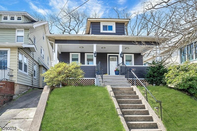 1st image of 117 Overlook Ave