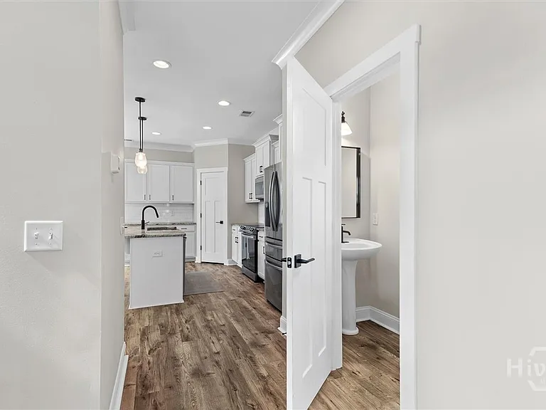 45 Grove Park Dr — Photo 11