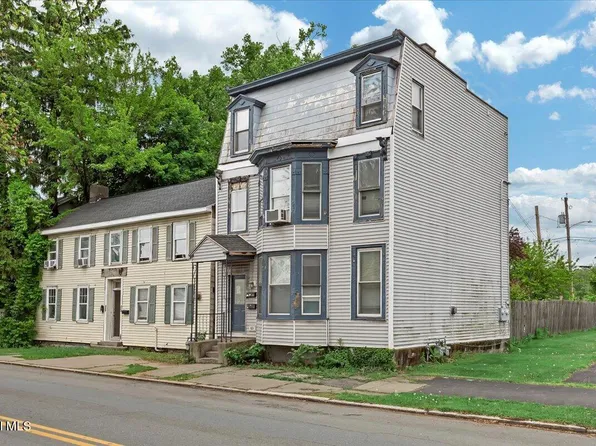 715 2nd Avenue, Troy, NY 12182