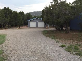 15 Eastgate Rd, Tijeras, NM 87059