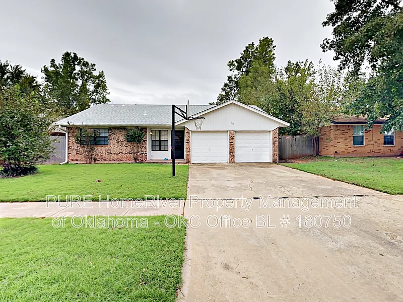 Mustang Heights — Photo 1