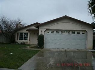 410 Camino Real Dr, Delano, CA 93215