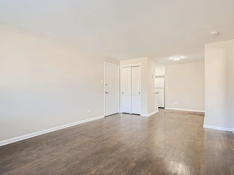 1400 W Mississippi Ave — Photo 18