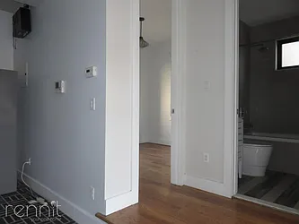 Rented by Rennit Inc.