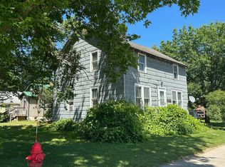 823 NW 5th St, Grand Rapids, MN 55744