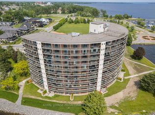 2 S Front St #402, Belleville, ON K8N2Z4