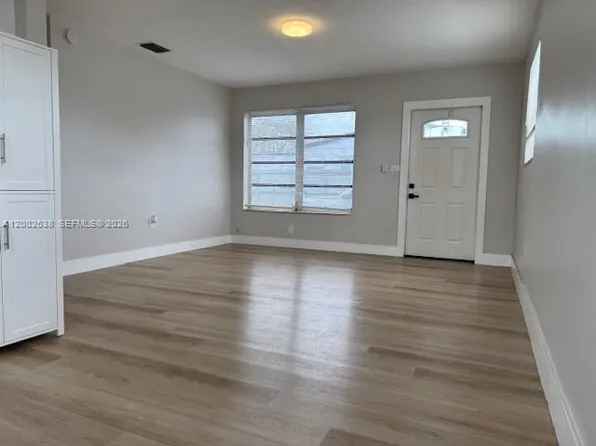 1601 N 68th Ter, Hollywood, FL 33024