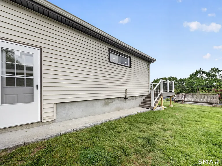 207 Hillcrest Rd — Photo 22
