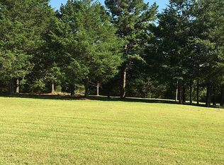 W Country Club Rd, Searcy, AR 72143