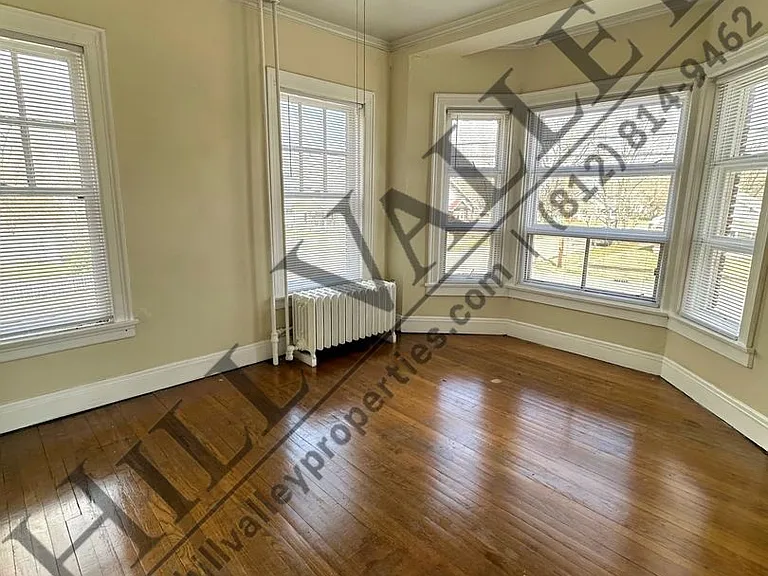 6 McKinley Blvd — Photo 28