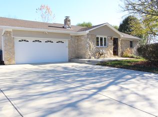 1789 Nantucket Dr, Cicero, IN 46034