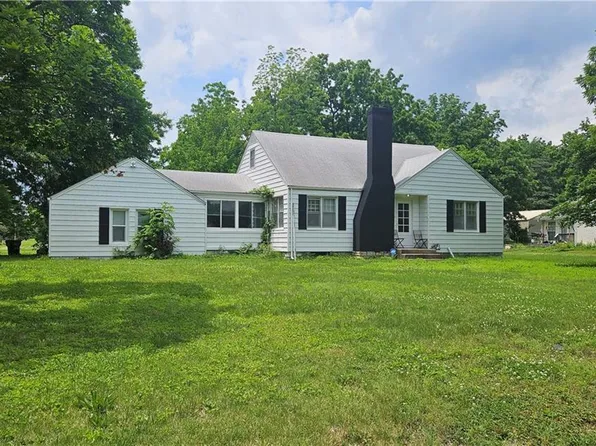 5608 Woodson Rd, Raytown, MO 64133