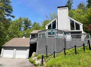 10 Cove Dr, Grantham, NH 03753