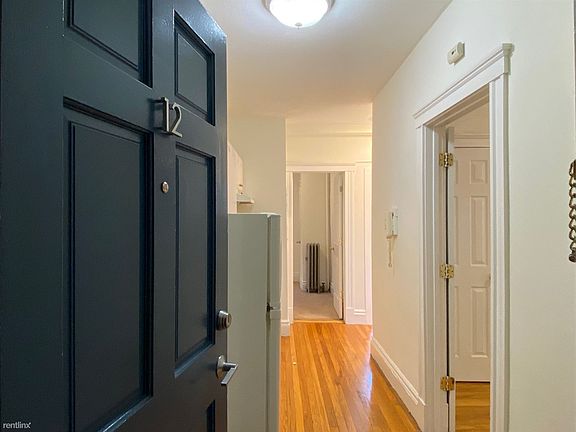 landlord_unit_photo_67079551_1