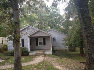 6728 Winn Dr, Lithia Springs, GA 30122