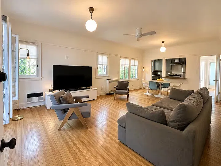 1 bed, 900 sqft, $3,950 — Photo 3