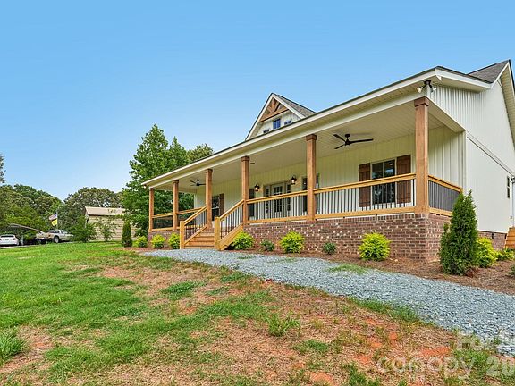 3rd image of 3914 Mullis Newsome Rd
