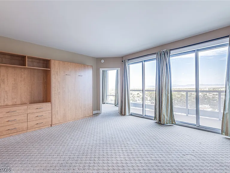 322 Karen Ave #1405 — Photo 14