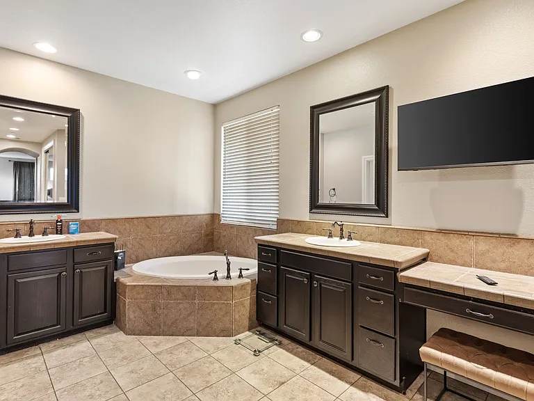 6505 Winter Rush Dr — Photo 19