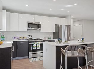 22 Haws Ln #A1, Flourtown, PA 19031