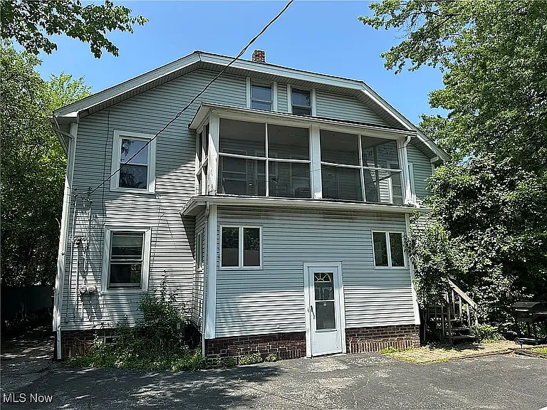 2572 Mayfield Rd — Photo 39