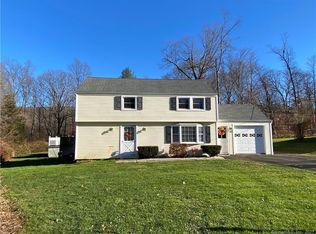 90 Camera Rd, Durham, CT 06422