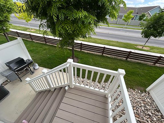 5th image of 177 W Whitewater Dr