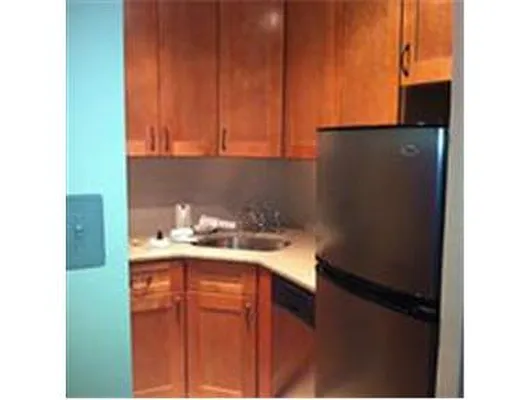 Rented by Douglas Elliman | media 42