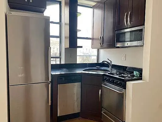 Rented by Corcoran | media 4