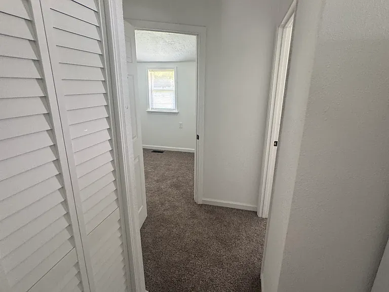706 Main St — Photo 4