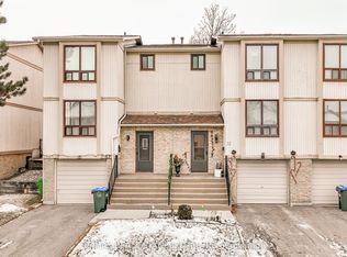 33 Guildford Cres #33, Brampton, ON L6S 3K2