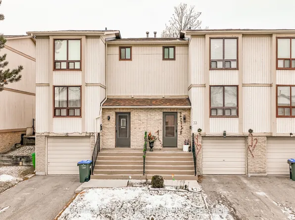 33 Guildford Cres #33, Brampton, ON L6S 3K2