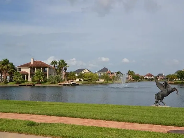 14207 Cairns Ct — Photo 14