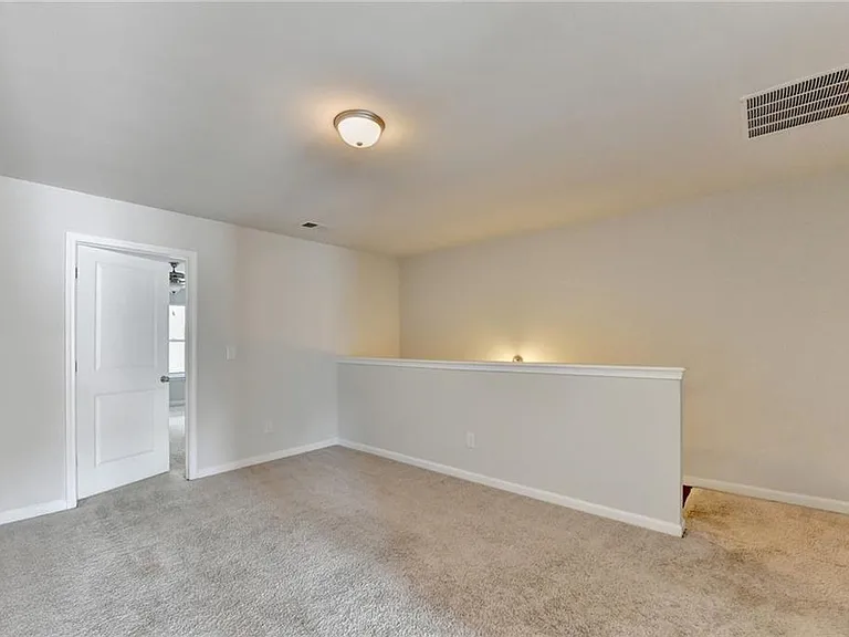 5535 Lightheart Ct — Photo 30