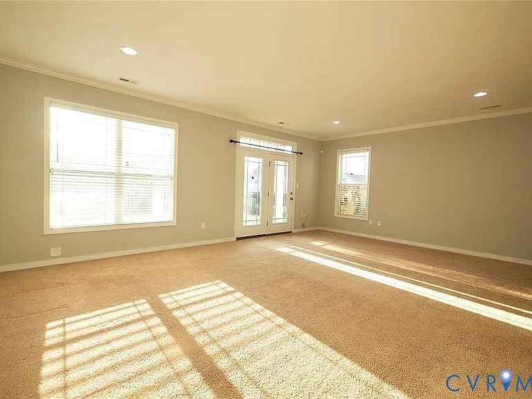11458 Hayloft Ln — Photo 18