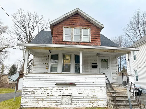 152 Minerva St, Syracuse, NY 13205