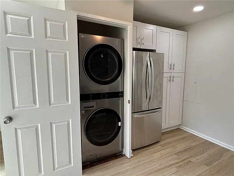 2469 Glynn Dr SE — Photo 13