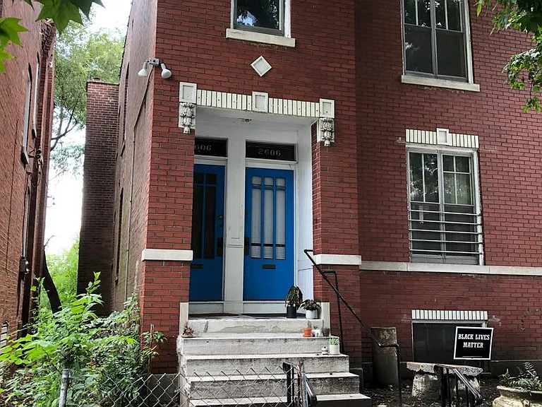 2606 Oregon Ave — Photo 1