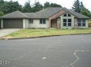 5195 NW Bell Ct, Lincoln City, OR 97367