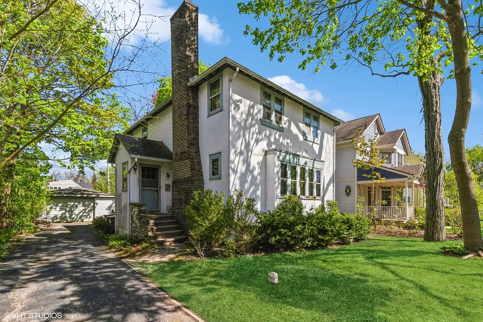 359 Hirst Ct photo 1