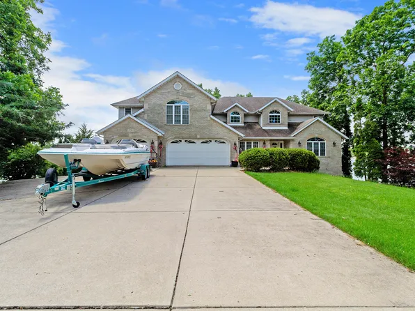 1739 Beachview Ct, Crown Point, IN 46307